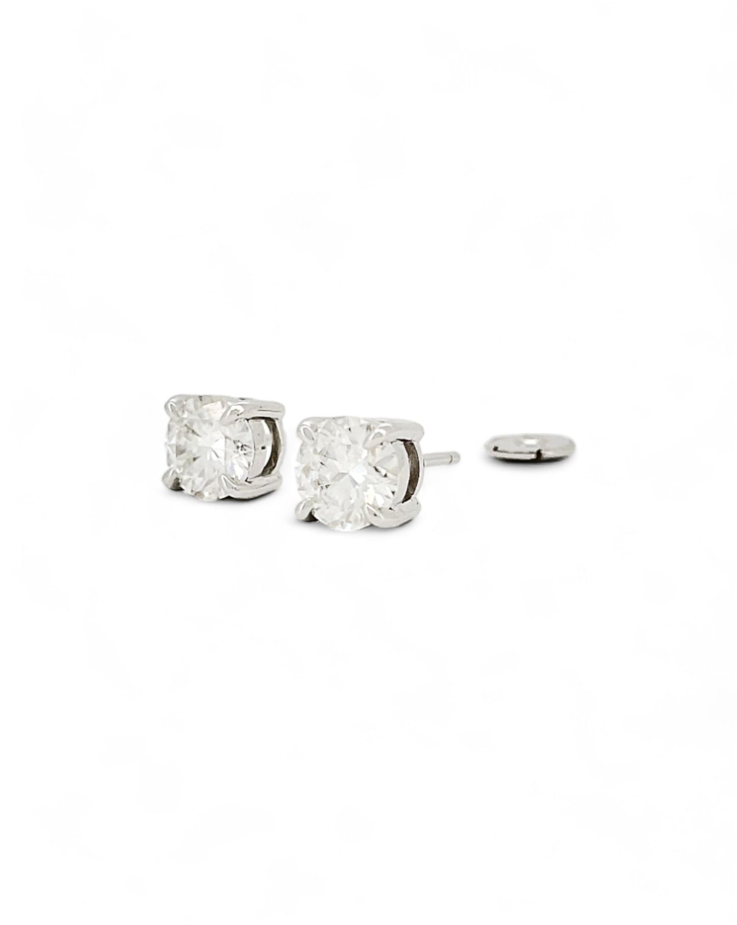 Moonlight Round Moissanite Earrings
