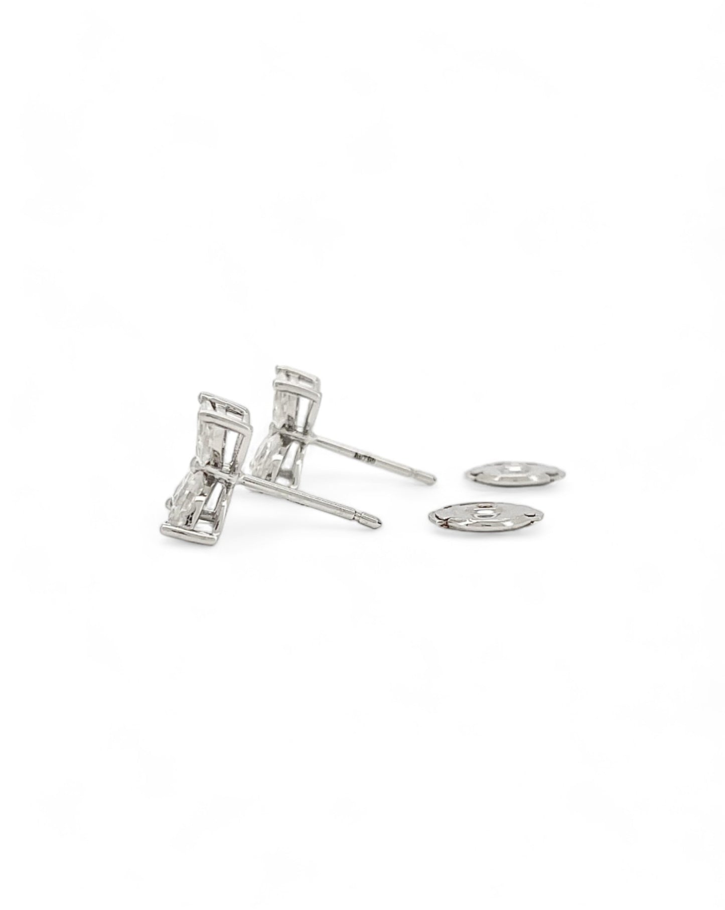 Whisper Round Moissanit Earrings