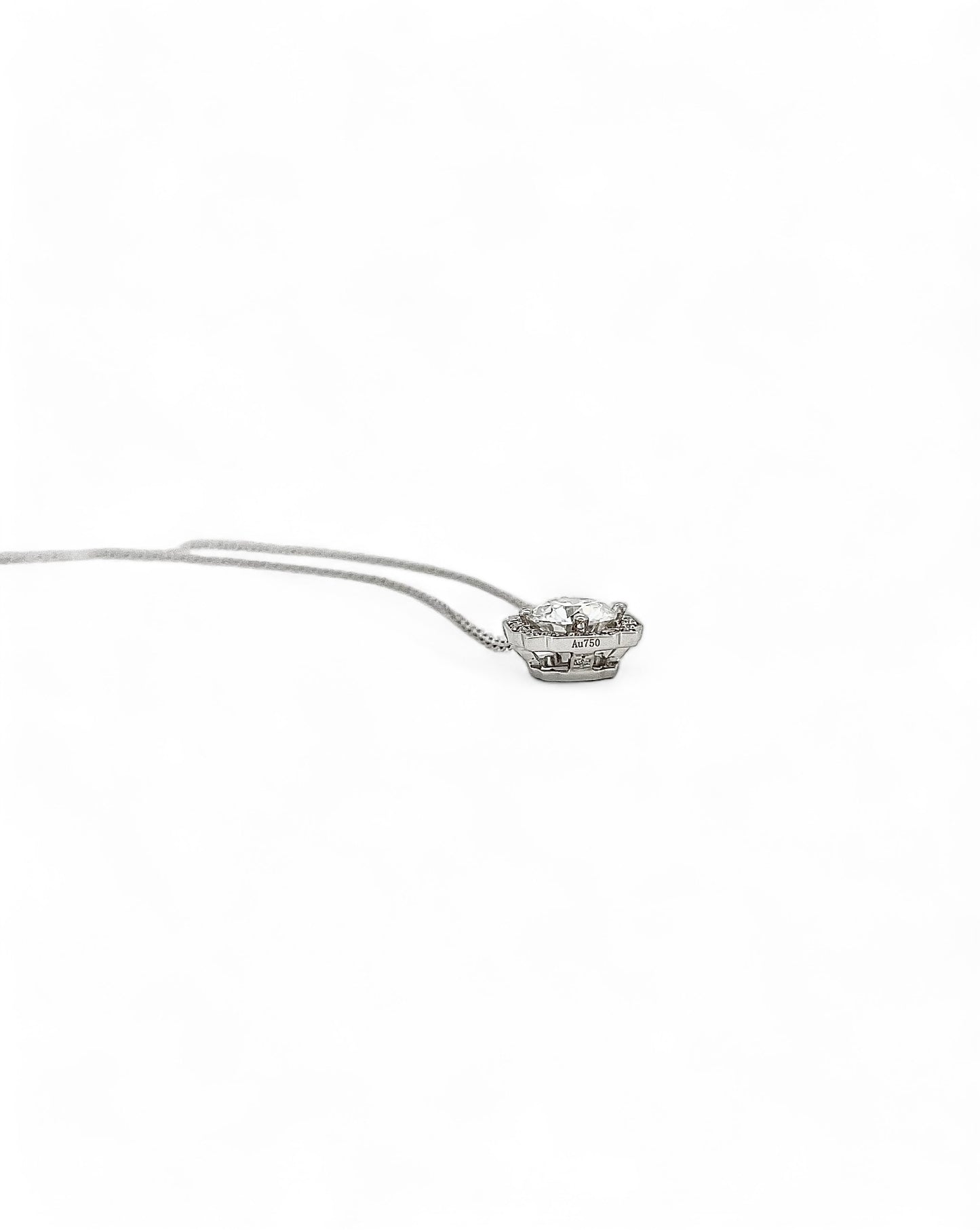 Empress Aura Round Moissanite Necklace