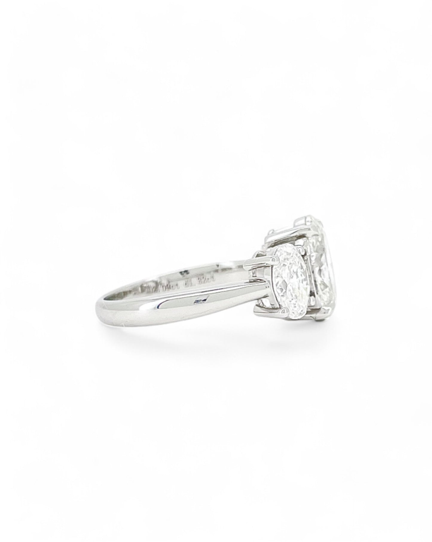 Elegance Triple Oval Diamond Ring