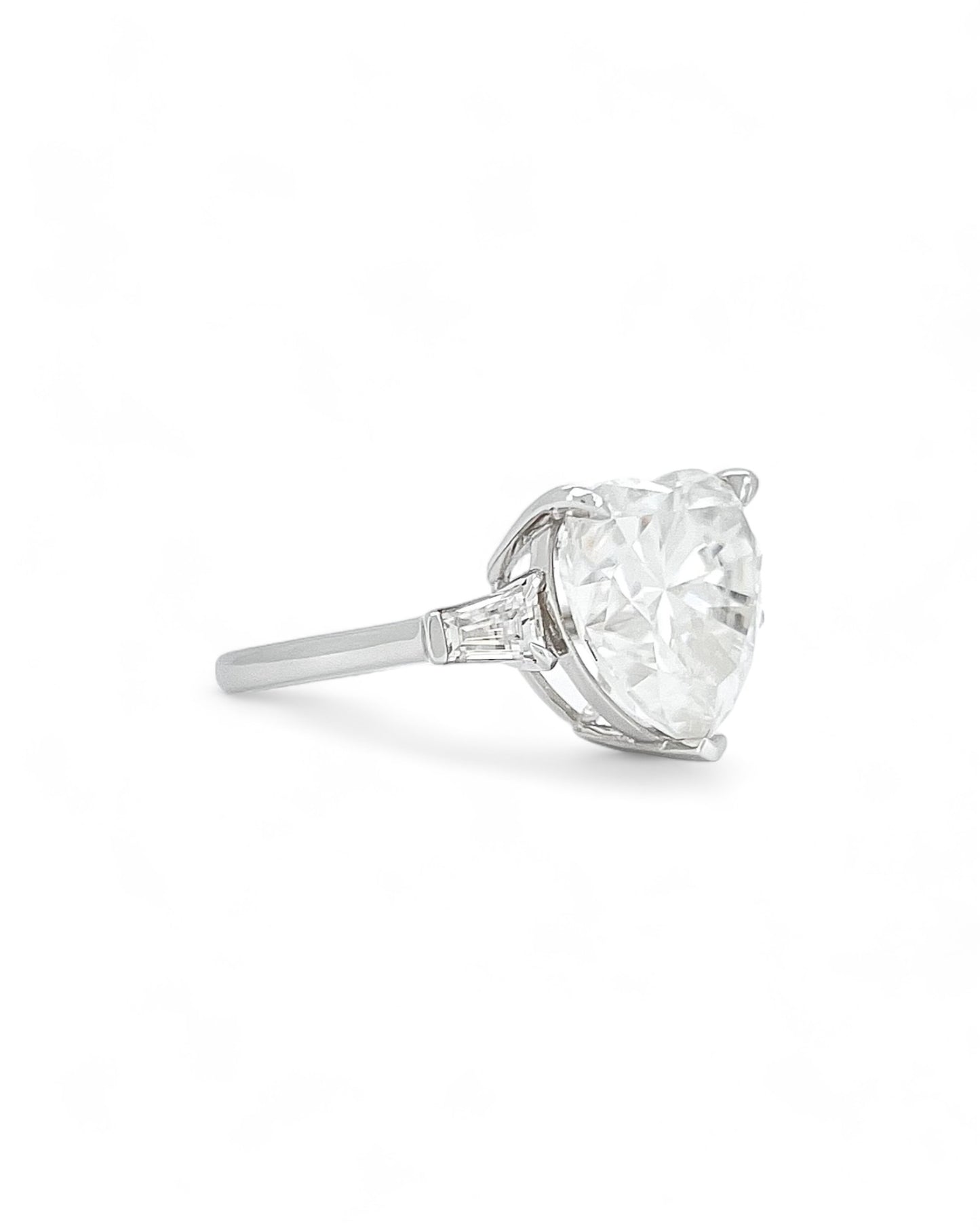 Elegance Heart Shape Moissanite Ring