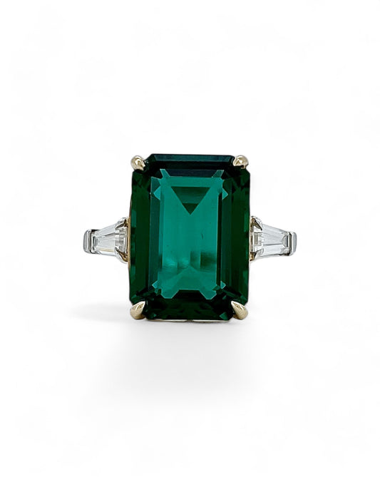 Elegance Emerald Moissanite Ring