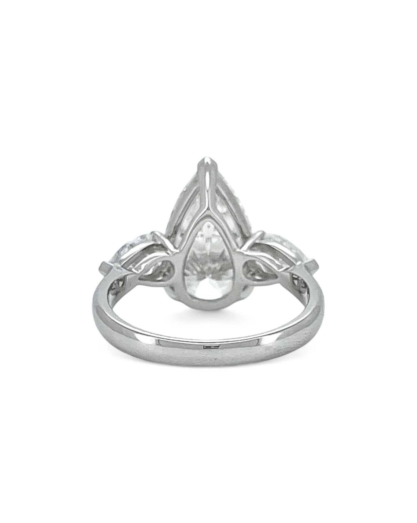 Elegance Pear Diamond Ring